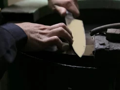 ORYOKI Damastmesser Zuiun Santoku 180, 62 Lagen