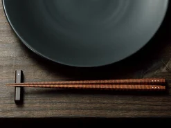 ORYOKI Essstäbchen Ablage Sutoreto ebony, Ebenholz