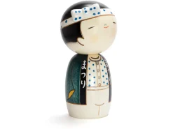 ORYOKI Kokeshi: Holzpuppe Wasshoi boy