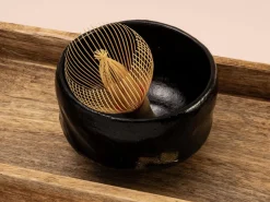 ORYOKI Matcha Besen Urasenke Gengen Saiko, roter Faden